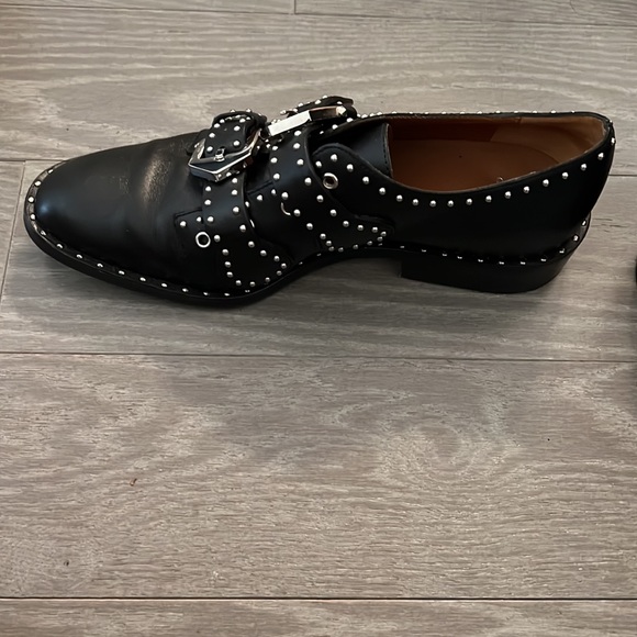 GIVENCHY
Leather Studded Accents Oxfords (hardly worn) - Picture 2 of 3